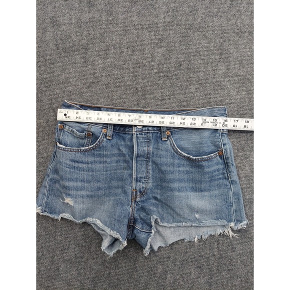 Levis 501 Shorts Womens 30‎ Blue Button Fly Cut Off Raw hem Grunge 3" inseam - Picture 10 of 13